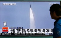 Triều Tiên phóng tên lửa đáp trả Mỹ - Hàn