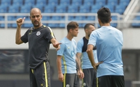 Guardiola cấm học trò lướt web trên sân tập