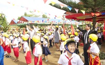5.300 trẻ em ở Gia Lai được tặng mũ bảo hiểm