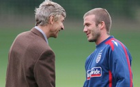 Wenger nhờ Beckham giúp Arsenal vượt qua khủng hoảng