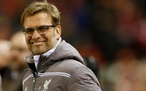 HLV Klopp chia buồn gia đình CĐV Leicester đột tử ở sân Anfield