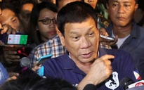Ông Duterte tự lái mô tô đi giết tội phạm