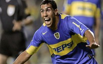 Carlos Tevez được mời chào lương “khủng” tại Trung Quốc