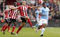 Man City thua sốc Southampton, Liverpool đại bại trước Swansea