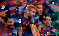 Messi lập siêu phẩm, Barcelona giành siêu cúp