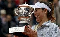 Đánh bại Serena, Muguruza lần đầu đăng quang Roland Garros