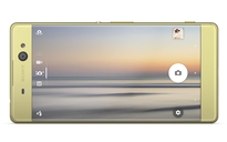 Sony Xperia XA Ultra "tự sướng" với camera 16MP chống rung