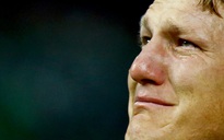 Xem Schweinsteiger khóc nức nở trong ngày chia tay tuyển Đức
