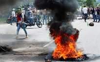 Venezuela: Ghế của Tổng thống Maduro lung lay