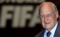 Công và tội của cựu chủ tịch FIFA vừa qua đời