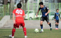 Xuân Trường lại kiến tạo thành bàn ở R-League