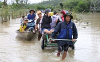 Mưa lũ gây ngập nhiều vùng ở Quảng Nam, Thừa Thiên - Huế