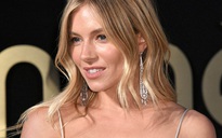 Người đẹp Sienna Miller bị phát tán ảnh nhạy cảm