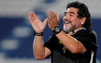 Maradona tái xuất trên ghế HLV ở Ả Rập