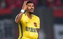 Paulinho gia nhập Barcelona với giá 36,5 triệu bảng