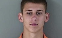Phạm tội cưỡng hiếp, bị cấm quan hệ tình dục thay ngồi tù
