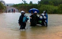 Bão số 4 đổ bộ vào Quảng Bình gây mưa lớn, nhiều nơi bị ngập