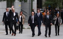 Tây Ban Nha bắt giữ 8 cựu "quan" Catalonia