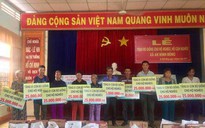 Novaland hỗ trợ bò cho gia đình khó khăn ở Long An