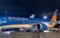 Máy bay Vietnam Airlines đi Pháp chậm 9 giờ để cấp cứu khách