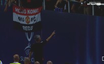 Mourinho tặng huy chương Siêu cúp cho fan