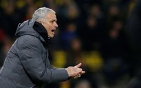 Wenger thách Mourinho chơi đôi công