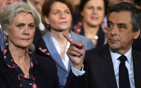 Ứng viên tổng thống Pháp dính bê bối vợ làm “việc giả”
