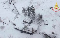 Tuyết lở chôn vùi khách sạn, 30 người chết