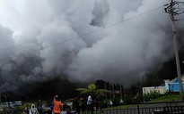 Đi cứu nạn nhân núi lửa, 8 người chết do rơi trực thăng