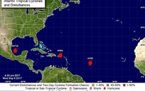 Ba cơn bão đồng loạt hoành hành ở Đại Tây Dương