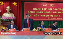 Ông Nguyễn Phong Quang vẫn “ôm” chức chủ tịch Hội Hỗ trợ người nghèo