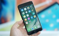 iPhone và quần jeans sẽ có 'giá điên' nếu sản xuất tại Mỹ?