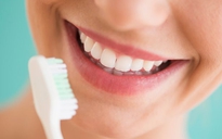 Lười đánh răng sẽ khiến bạn… đau bụng?