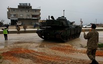 Thổ Nhĩ Kỳ bị dội tên lửa, hàng chục người thương vong
