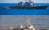 Hai tàu chiến Mỹ đi qua eo biển Đài Loan