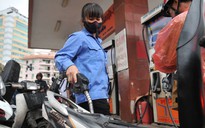 Giá xăng dầu đồng loạt giảm "sốc"