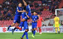 Clip: Thái Lan đánh bại Singapore, dắt tay Philippines vào bán kết AFF Cup