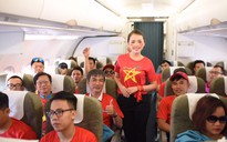 Cổ động viên được bay cùng đội tuyển Việt Nam từ Philippines về nước