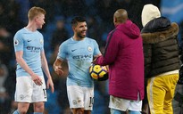 Aguero lập cú poker, Man City thắng hủy diệt cựu vô địch