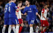 Hazard lập "cú đúp", Chelsea tìm lại niềm vui chiến thắng