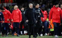 M.U bị loại vì Mourinho nhát tay