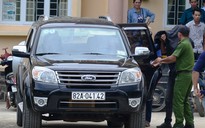 Bàn giao 3 nghi phạm bắn chết người cho Công an tỉnh Kon Tum