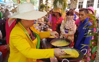 Quảng bá văn hóa Nam Bộ qua lễ hội bánh dân gian