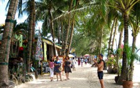 Philippines đóng cửa đảo du lịch Boracay nổi tiếng