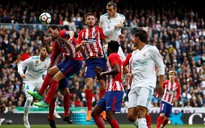 Chia điểm derby, Real và Atletico an phận trước Barcelona