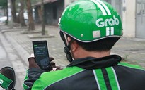 Nỗi lòng trí thức chạy Grab mưu sinh