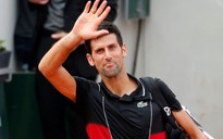 Thua trận rồi chấn thương, Djokovic có nguy cơ bỏ Wimbledon