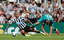 Ba pha đánh đầu, Tottenham hạ gục chủ nhà Newcastle