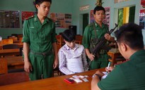 Bình Thuận: Bắt quả tang 1 người mang 400 tép ma túy đá