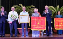Phong tặng danh hiệu cao quý của lực lượng vũ trang